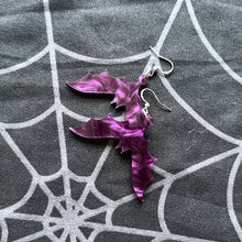 Load image into Gallery viewer, Purple Pearl Bat Earrings