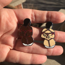 Load image into Gallery viewer, Knotty You~ Shibari Hard Enamel Pin